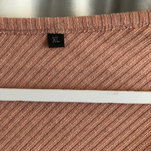 Pink slouchy bat wing shirt - Picture 2 of 2